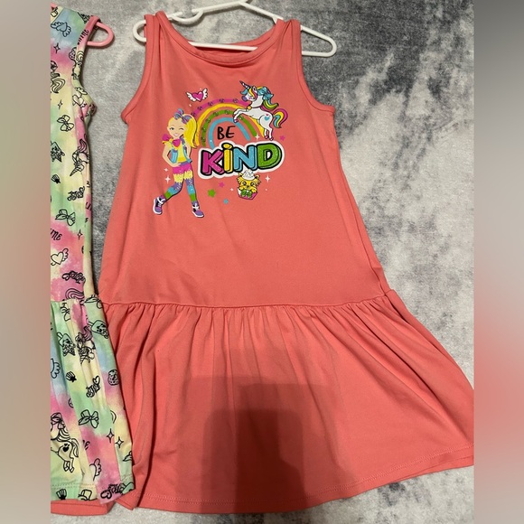 Size 6/6X barely used dresses. - Picture 2 of 3